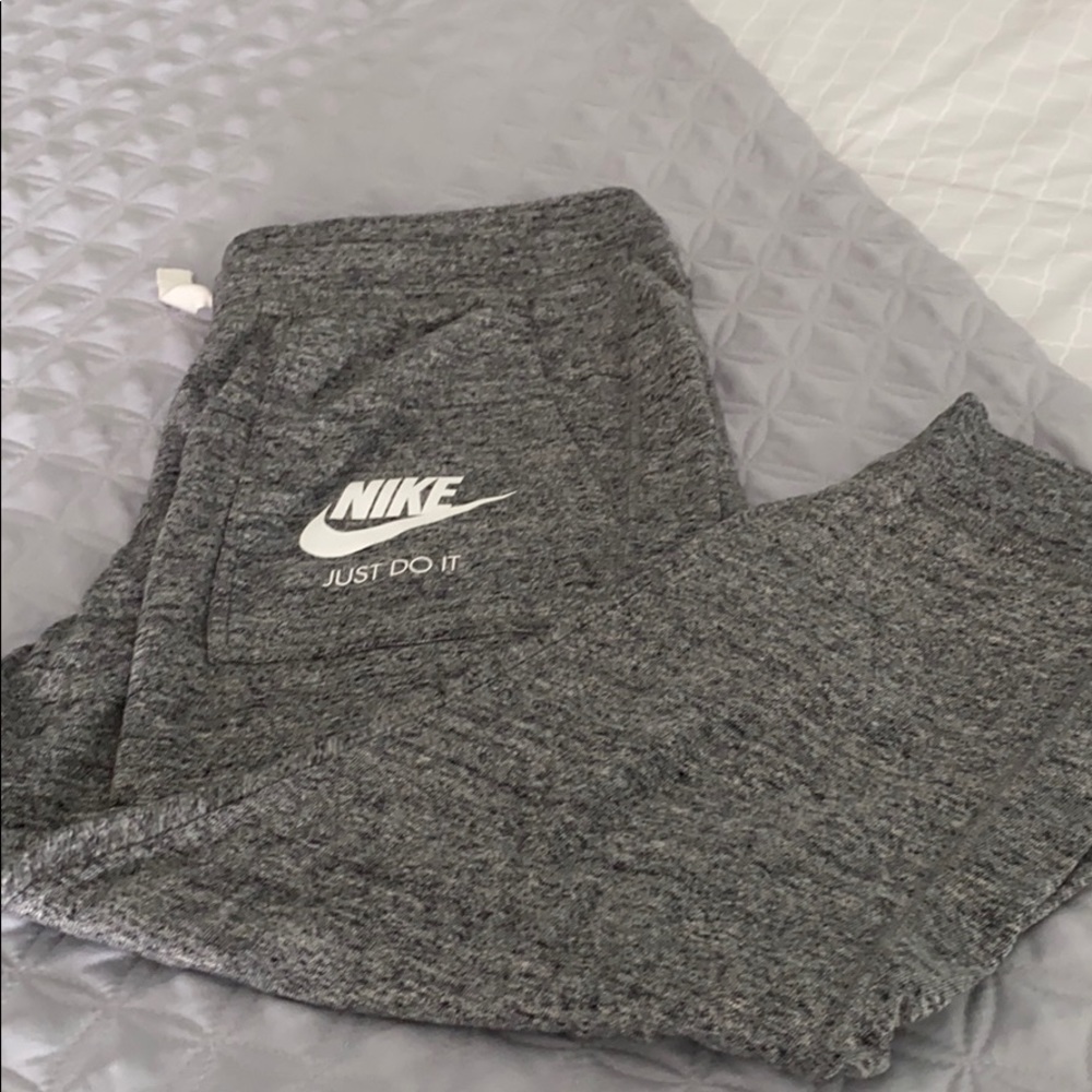 Nike cropped sweats